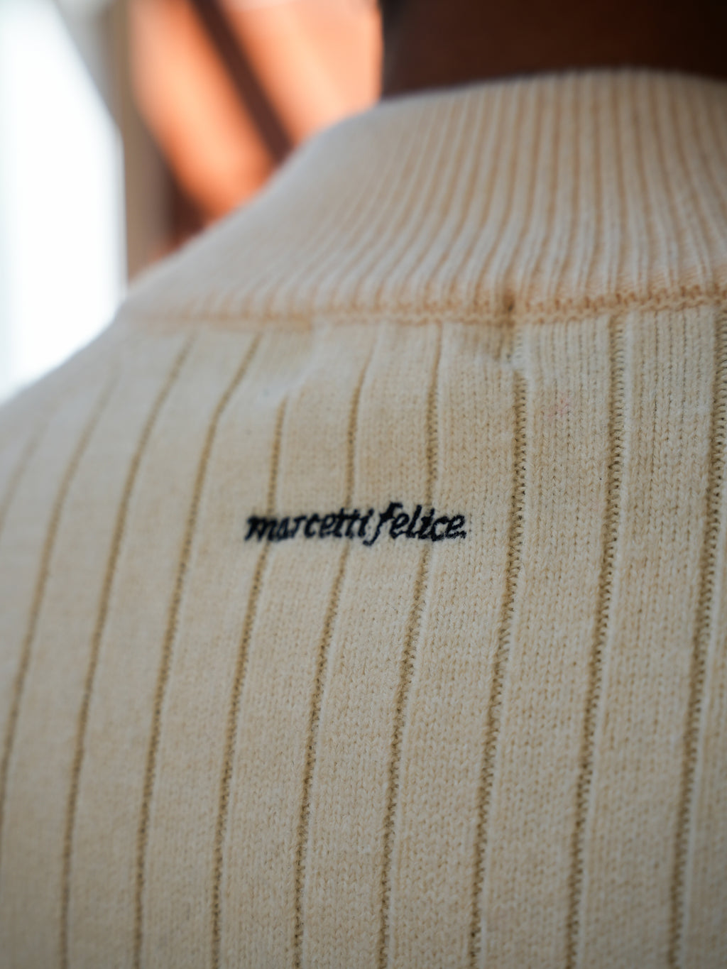 Knitjacket beige